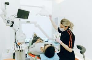 Gestione Finanziaria Studio Dentistico: 5 Consigli Efficaci per Liberi Professionisti